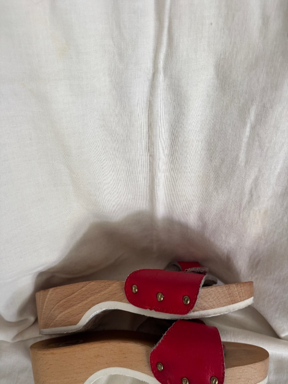 ORIGINAL DR. SCHOLL'S RED LEATHER & WOOD PLATFORM SLIDE SANDALS - SIZE 7 - Picture 3 of 4